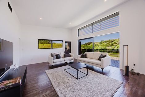 Photo of property in 4 Cemetery Road, Waipawa, 4273