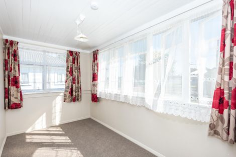 Photo of property in 94 Lucknow Street, Wairoa, 4108