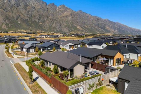 Photo of property in 2 Collie Road, Pukekohe, 2120