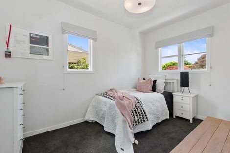 Photo of property in 12 Jellicoe Drive, Hamilton East, Hamilton, 3216