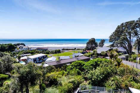 Photo of property in 14 Shearer Drive, Oakura, 4314