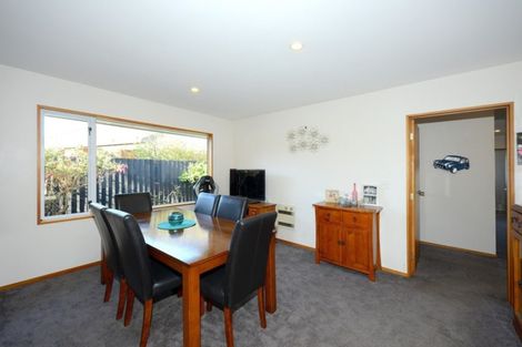 Photo of property in 49 Queenspark Drive, Parklands, Christchurch, 8083