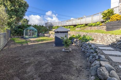 Photo of property in 86 Seaview Road, Paraparaumu Beach, Paraparaumu, 5032