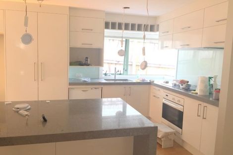 Photo of property in 4a Kennedy Avenue, Forrest Hill, Auckland, 0620