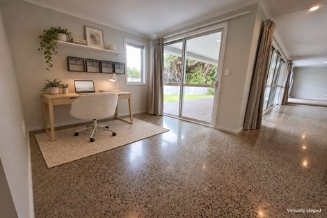 Photo of property in 18 Banks Boulevard, Whitby, Porirua, 5024
