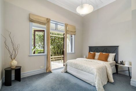 Photo of property in 17 Herne Bay Road, Herne Bay, Auckland, 1011