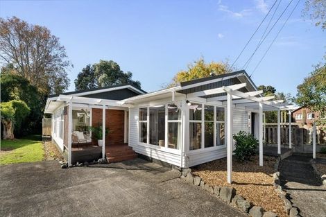 Photo of property in 85d Hill Road, Hillpark, Auckland, 2102