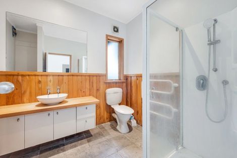 Photo of property in 247 Broomfields Road, Whitford, Howick, 2571