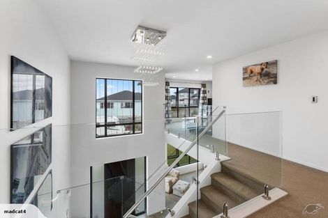 Photo of property in 29 Tawa Place, Orewa, 0931