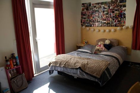 Photo of property in Hanson House, 4/27 Hanson Street, Mount Cook, Wellington, 6021