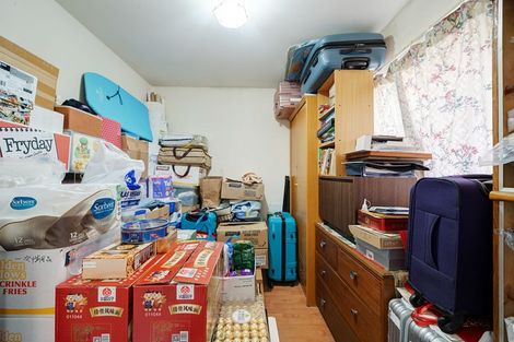 Photo of property in 15 Millstream Drive, Henderson, Auckland, 0610