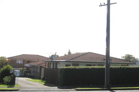 Photo of property in 1/28 Grande Vue Road, Hillpark, Auckland, 2102