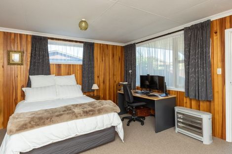 Photo of property in 11 Totara Street, Taradale, Napier, 4112