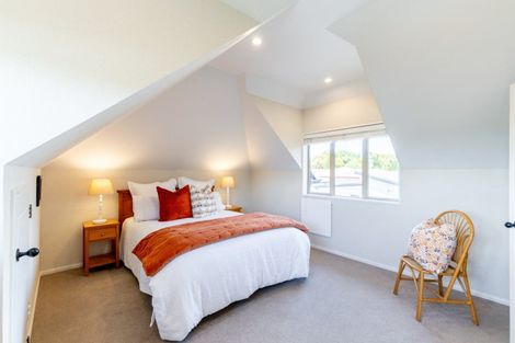 Photo of property in 16a Hadlow Place, Burnside, Christchurch, 8041