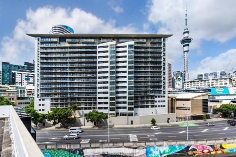 Photo of property in 1 Hobson Street, Maeroa, Hamilton, 3200