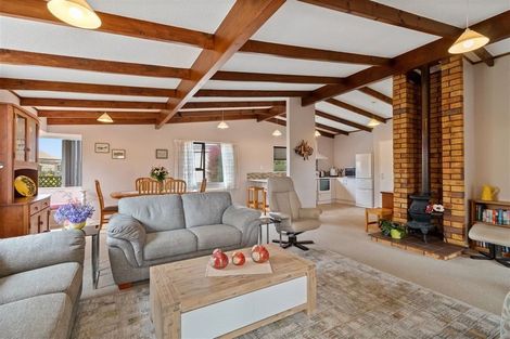 Photo of property in 100 Bellona Road, Whangamata, 3620