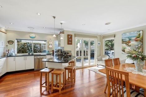 Photo of property in 22 Tutere Street, Waikanae Beach, Waikanae, 5036