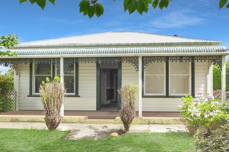 Photo of property in 61 London Street, Hampden, 9410