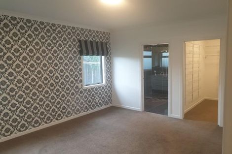 Photo of property in 411 Mclean Street, Saint Leonards, Hastings, 4120