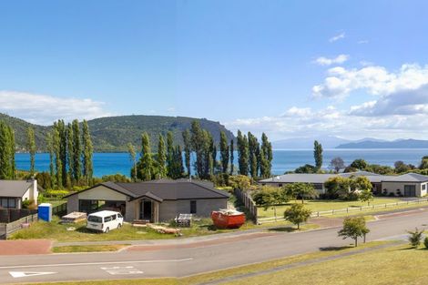 Photo of property in 168 Lisland Drive, Kinloch, Taupo, 3377