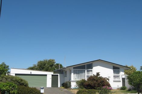 Photo of property in 22 Te Rama Place, Wainoni, Christchurch, 8061