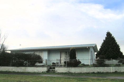 Photo of property in 14 Kingsley Drive, Flaxmere, Hastings, 4120