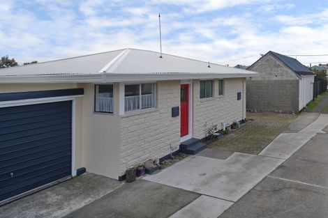 Photo of property in 72a Oram Avenue, New Brighton, Christchurch, 8061