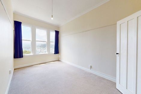 Photo of property in 88 Kelburn Parade, Kelburn, Wellington, 6012