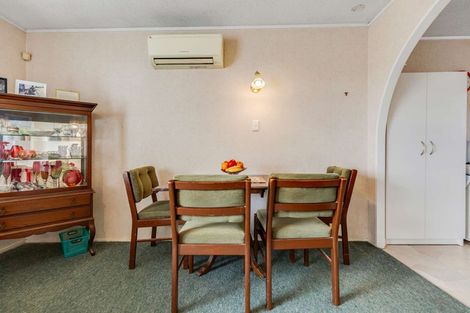 Photo of property in 40 Tuhikaramea Road, Dinsdale, Hamilton, 3204