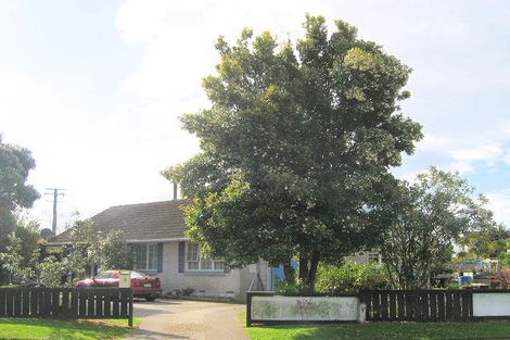 Photo of property in 1 Exeter Street, Mount Maunganui, 3116