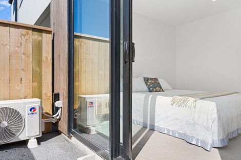 Photo of property in 1/200 Knights Road, Hutt Central, Lower Hutt, 5011