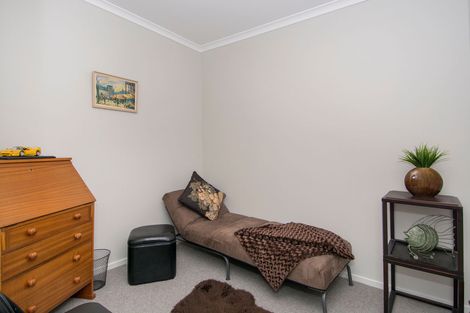 Photo of property in 42 Scoria Close, Pyes Pa, Tauranga, 3112