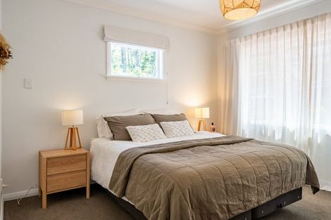 Photo of property in 12 Glenside Road, Glenside, Wellington, 6037