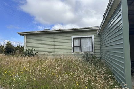Photo of property in 864 Bluff Highway, Woodend, Invercargill, 9877