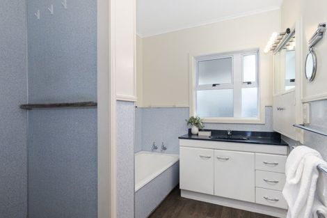 Photo of property in 14 Mason Avenue, Pukekohe, 2120