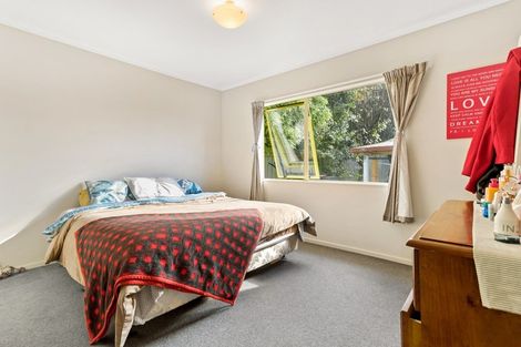 Photo of property in 22 Broadfield Street, Massey, Auckland, 0614