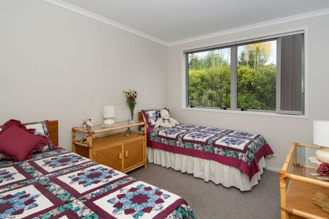 Photo of property in 42 Scoria Close, Pyes Pa, Tauranga, 3112