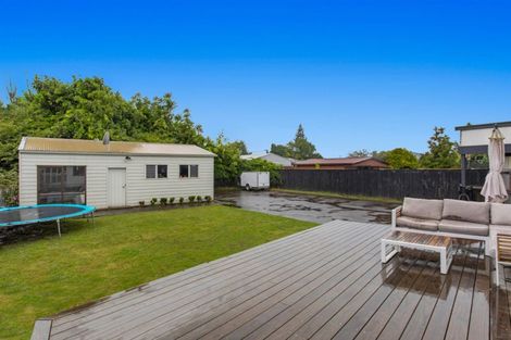 Photo of property in 15 Kauri Street, Edgecumbe, 3120