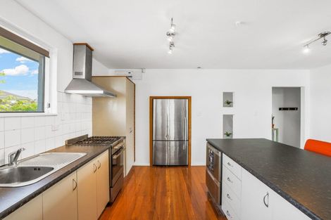 Photo of property in 12 Thurso Place, New Brighton, Christchurch, 8083