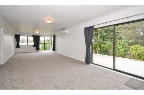 Photo of property in 99 Yorke Road, Haruru, 0204