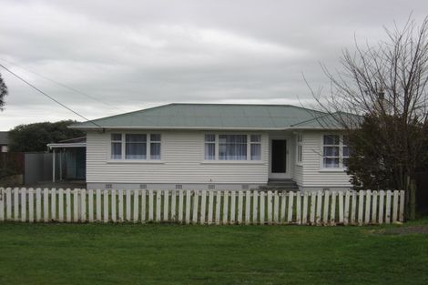 Photo of property in 154 Queen Street West, Levin, 5510
