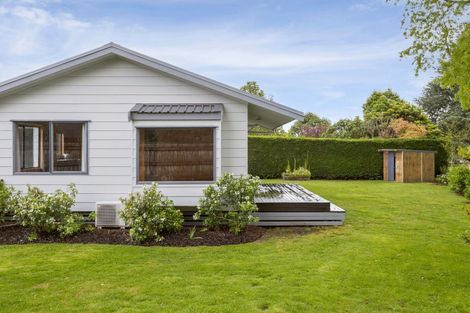 Photo of property in 4 Yasmin Lane, Kinloch, Taupo, 3377