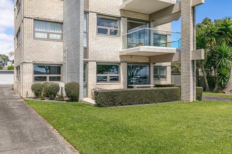 Photo of property in 1/287 Tamaki Drive, Kohimarama, Auckland, 1071