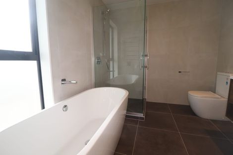 Photo of property in 2 Nephrite Lane, Henderson, Auckland, 0610