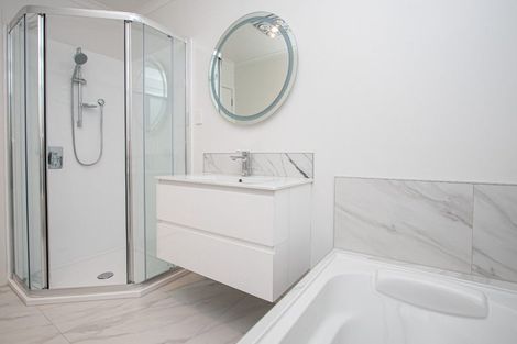 Photo of property in 12a Jamieson Crescent, St Andrews, Hamilton, 3200