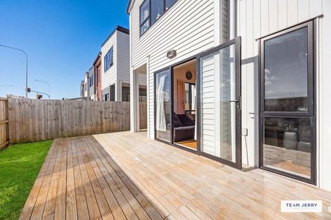 Photo of property in 9 Kairakau Street, Takanini, 2110