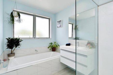 Photo of property in 27 Westpark Boulevard, Rangiora, 7400