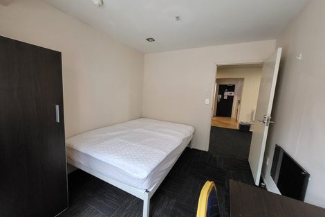 Photo of property in Empire Apartments, 1325/21 Whitaker Place, Grafton, Auckland, 1010