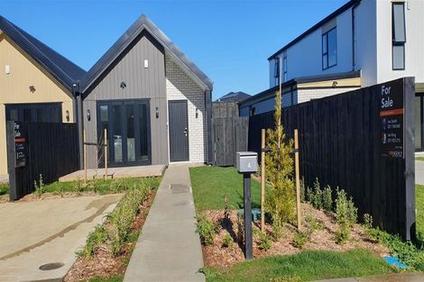 Photo of property in 21 Waikaha Street, Pokeno, 2472