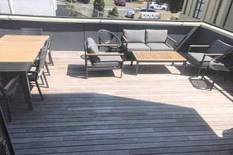 Photo of property in 35d Garnet Road, Westmere, Auckland, 1022